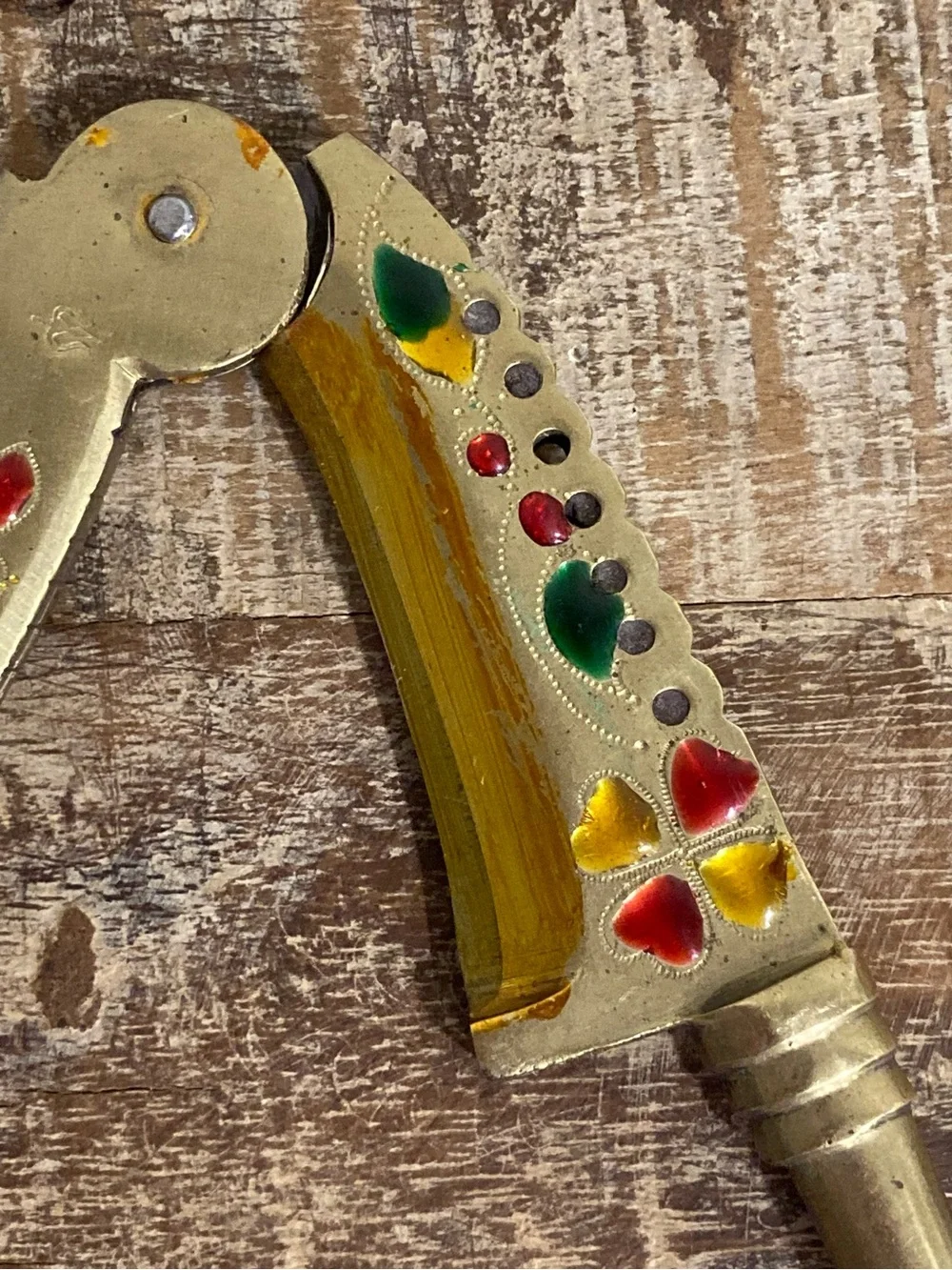 Sbanjali Metal Betel Nut Cutter Hand‑Painted Folk Art Tool